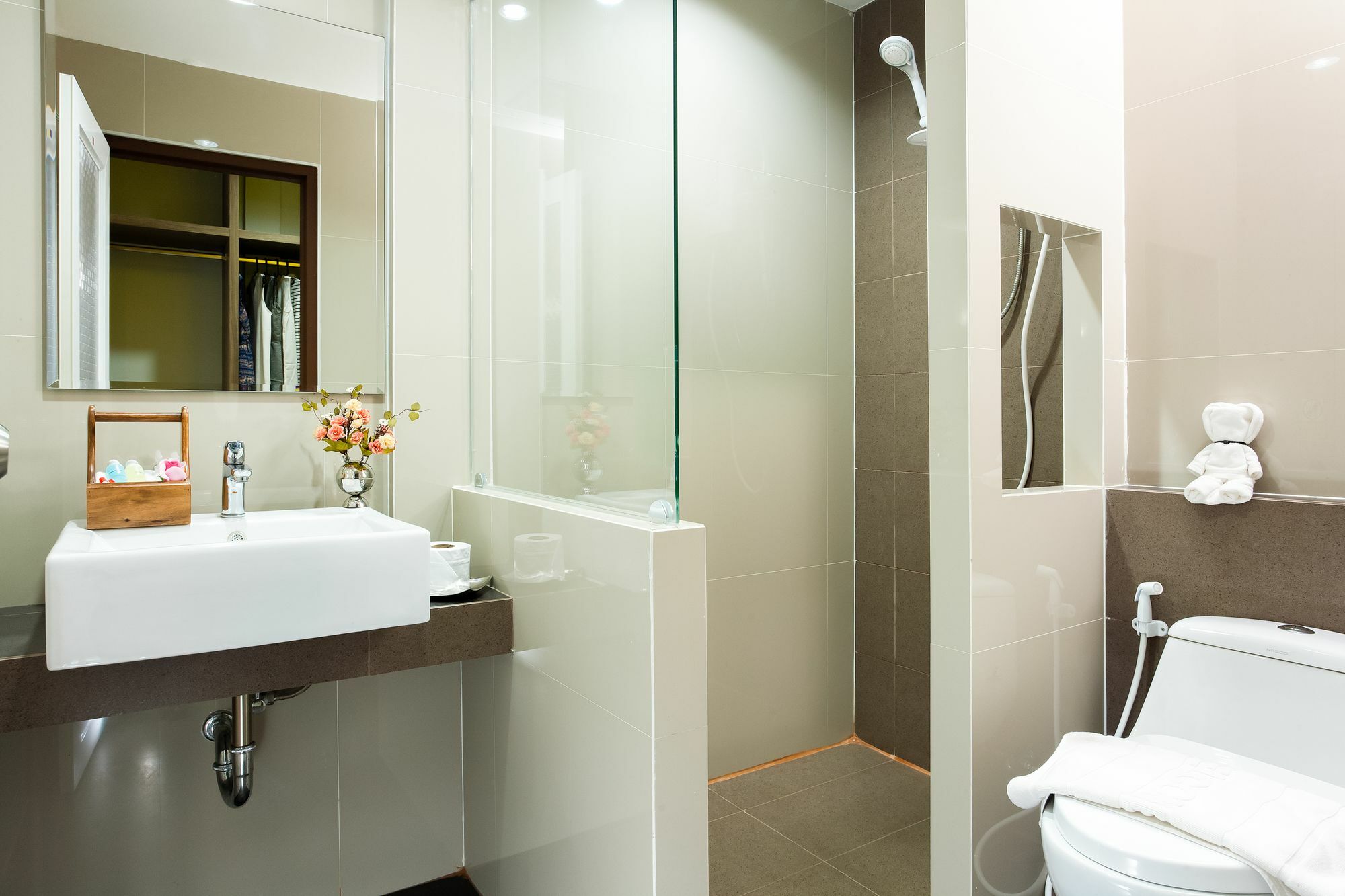 Le Clarita Aparthotel Bangkok Ngoại thất bức ảnh